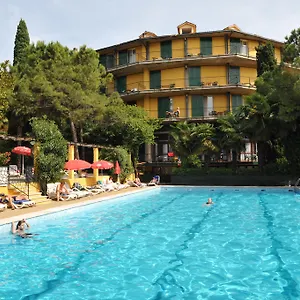 Palme & 3* Garda (Verona)