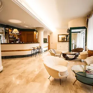 https://hotel-elefante.it-lombardy.com