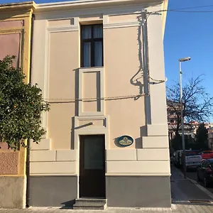 https://bnb-la-punta-dei-venti.catania-hotels.net